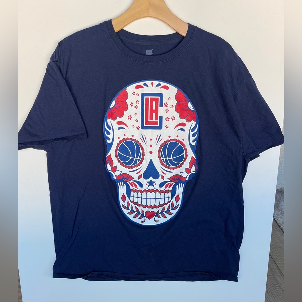 Clippers day of dead graphic tee - men’s size XL